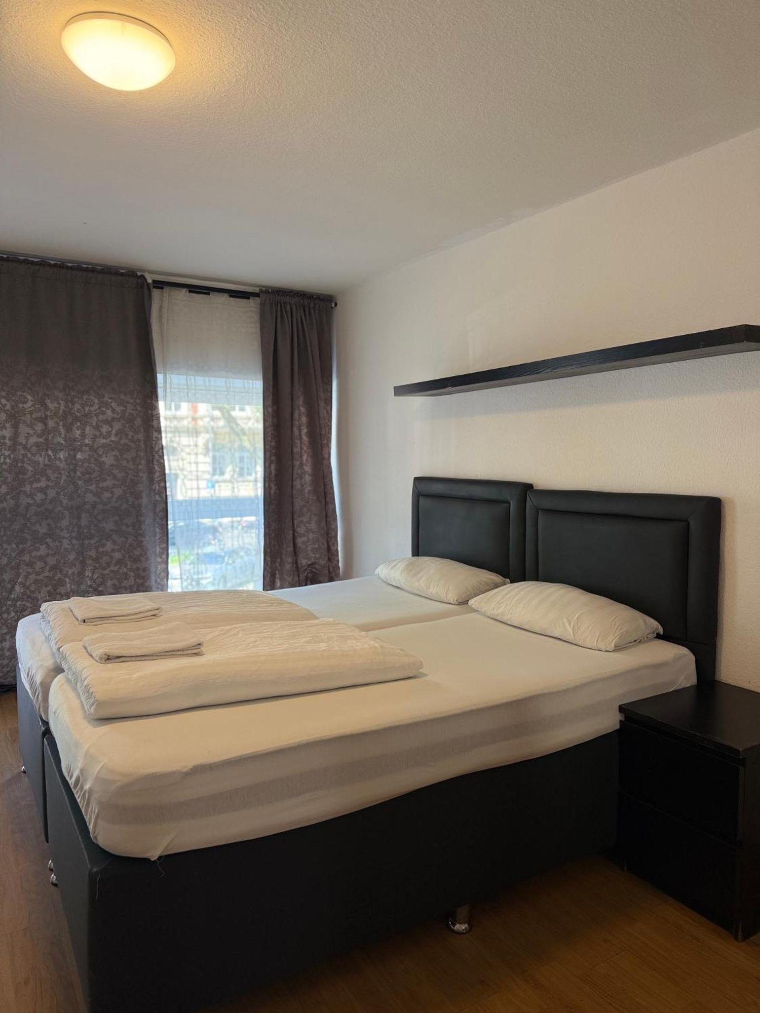 Hotel Garni Emir Cologne Extérieur photo
