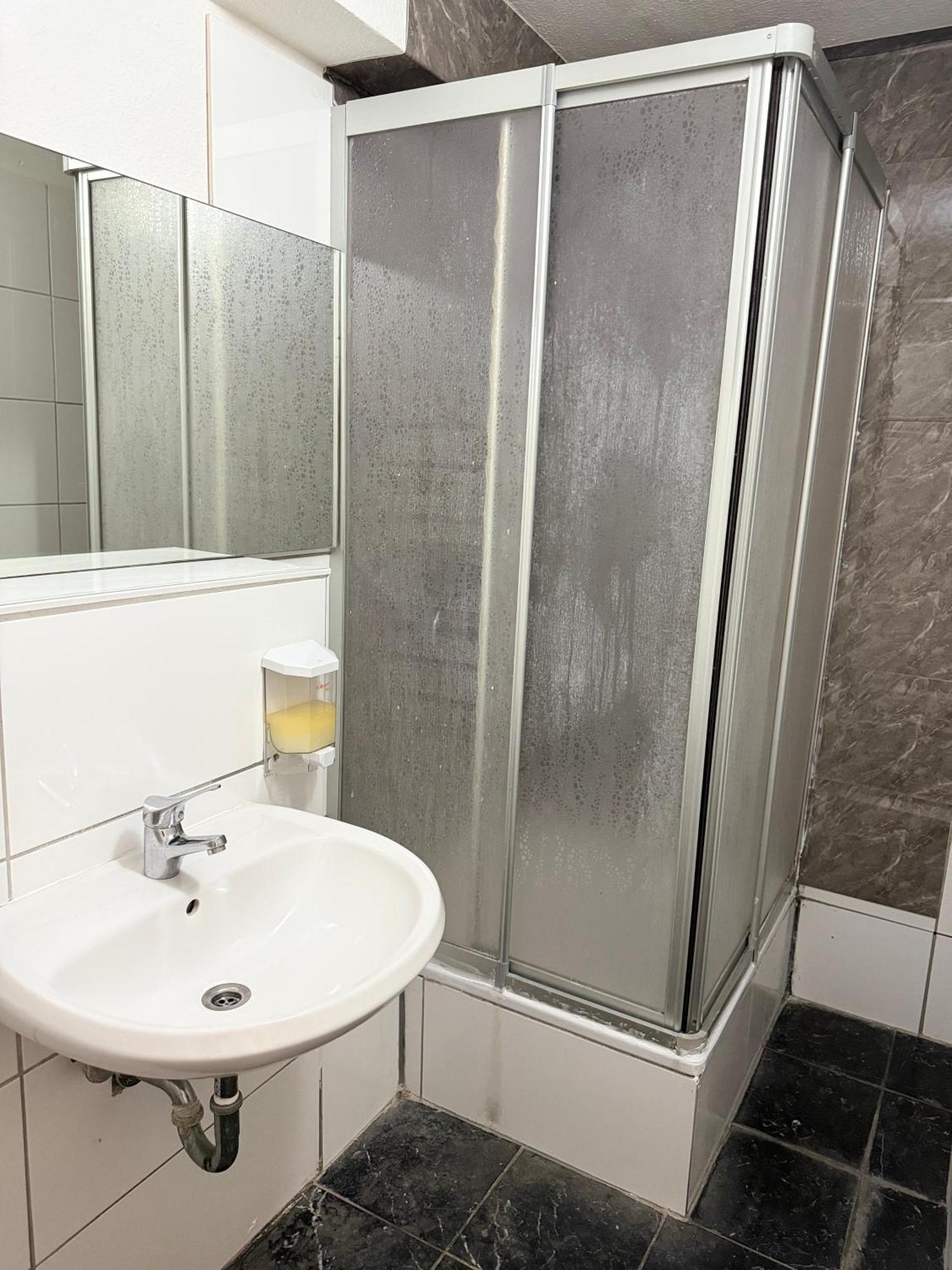 Hotel Garni Emir Cologne Extérieur photo