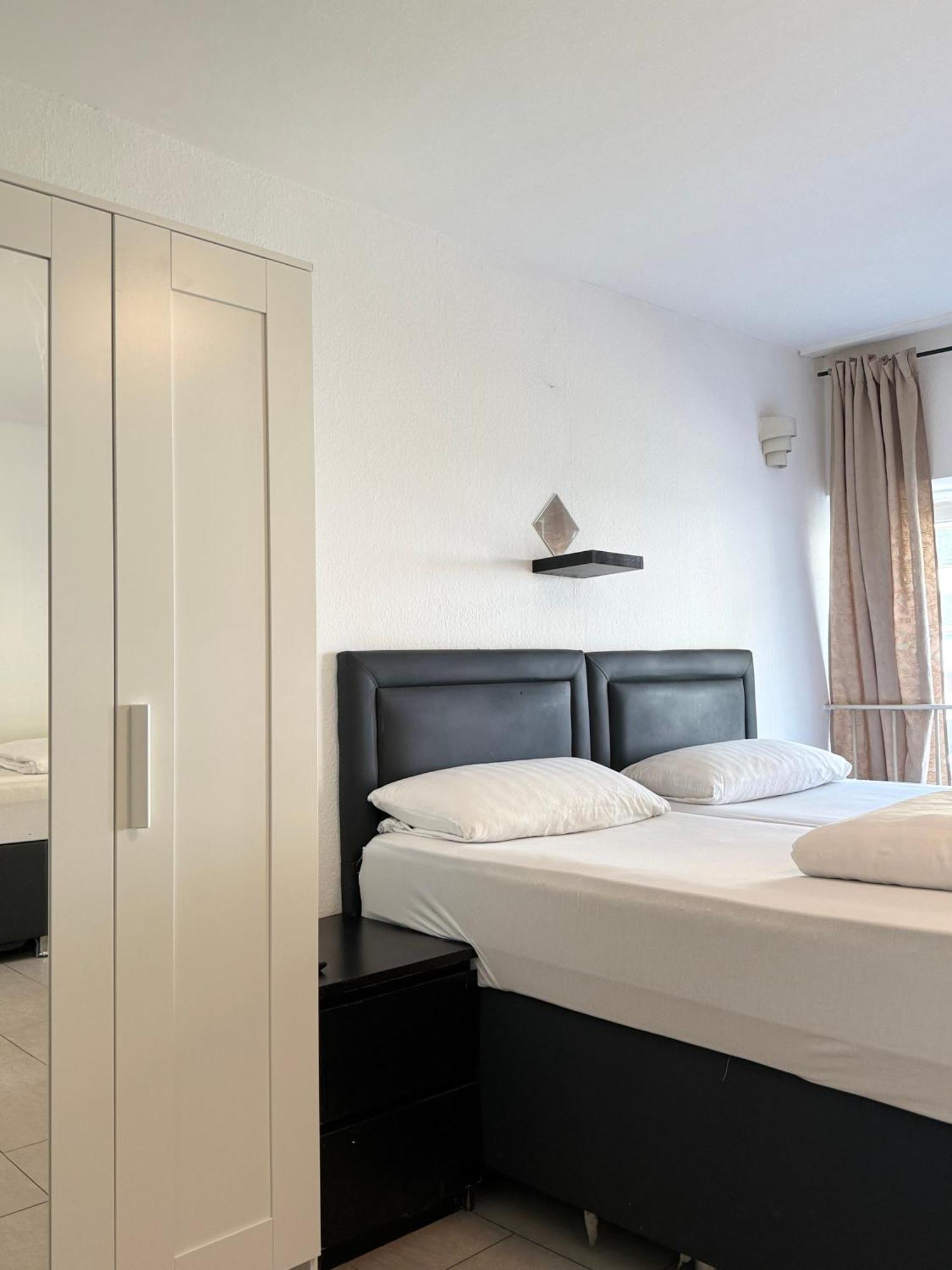 Hotel Garni Emir Cologne Extérieur photo
