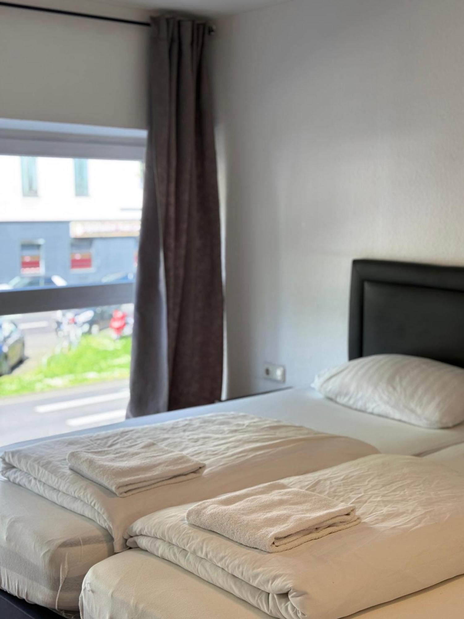 Hotel Garni Emir Cologne Extérieur photo